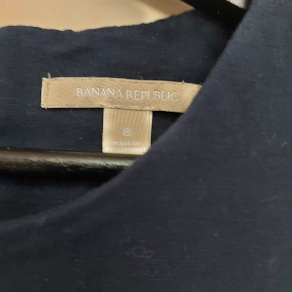 Banna Republic Navy tank top with back zipper - Picture 5 of 8